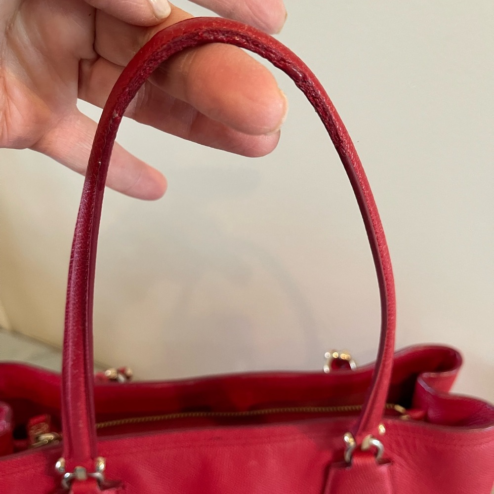 Authentic Coach Handbag - Picture 7 of 8